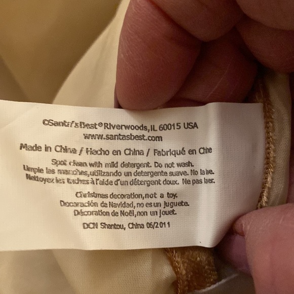 EUC 54” Gold Satin Tree Skirt with Gold Poinsettias - Picture 8 of 9